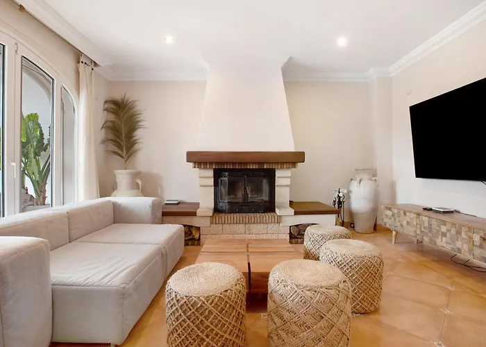 La Casita Del Mar * טורמולינוס